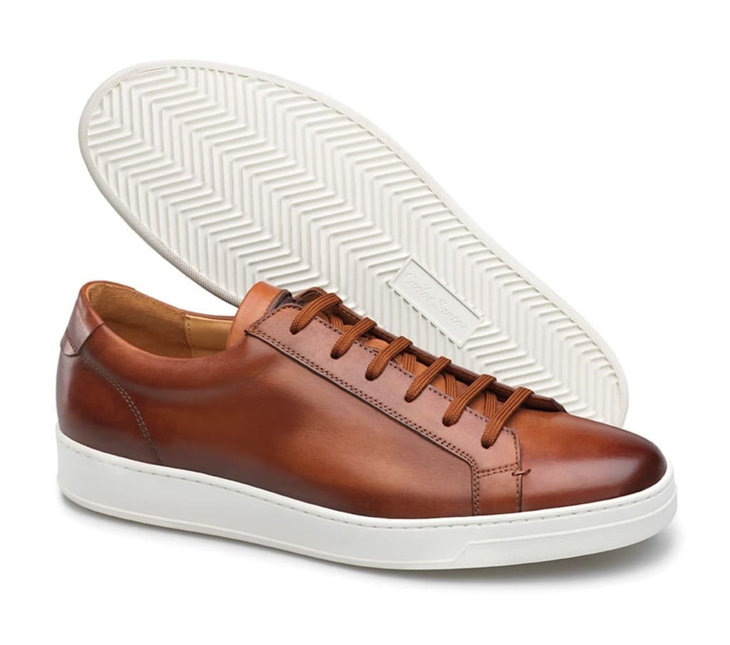 costume et sneakers baskets cuir cognac Carlos Santos